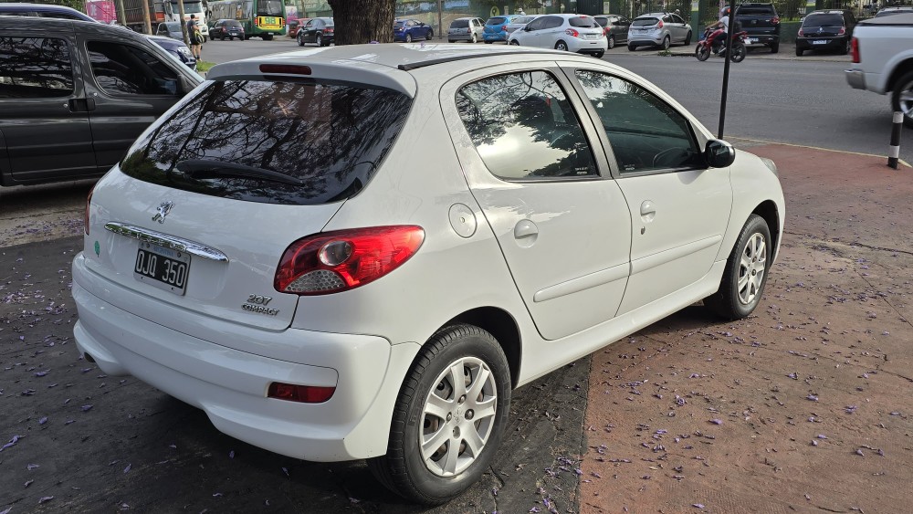 Peugeot 207 COMPACT ALLURE 1.4 — foto 7